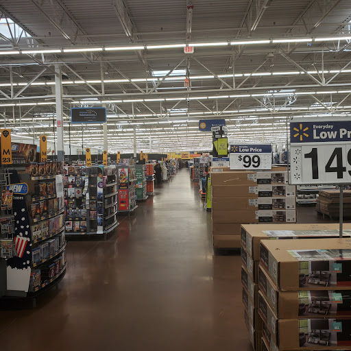 Discount Store «Walmart», reviews and photos, 844 Cleveland Ave, East Point, GA 30344, USA