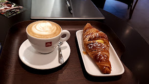 Photo n°83 de illy à Paris ()