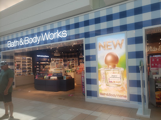 Shopping Mall «Sooner Mall», reviews and photos, 3301 W Main St, Norman, OK 73072, USA