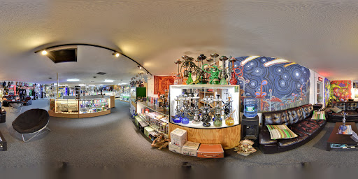 Tobacco Shop «Smoke Signals Pipe & Tobacco», reviews and photos, 3 Main St, Dover, NH 03820, USA
