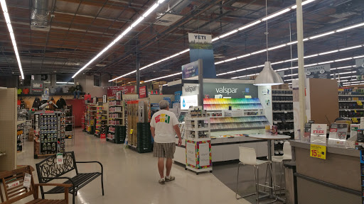 Hardware Store «Dale Hardware Inc», reviews and photos, 3700 Thornton Ave, Fremont, CA 94536, USA