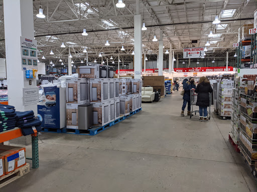 Warehouse store «Costco Wholesale», reviews and photos, 125 Beacon Dr, Holbrook, NY 11741, USA