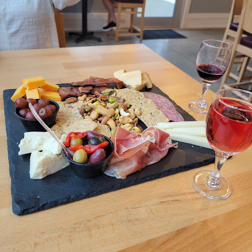 Winery «Shady Creek Winery», reviews and photos, 2030 Tryon Rd, Michigan City, IN 46360, USA