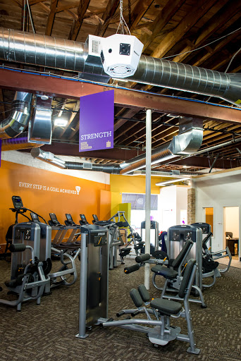 Gym «Anytime Fitness», reviews and photos, 359 S Oyster Bay Rd, Plainview, NY 11803, USA