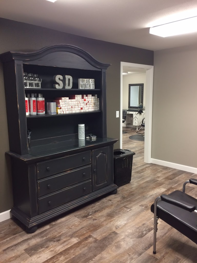 Simply Divine Hair Salon 62260