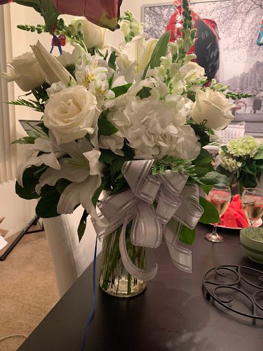 Florist «Alhambra Main Florist», reviews and photos, 601 E Main St, Alhambra, CA 91801, USA