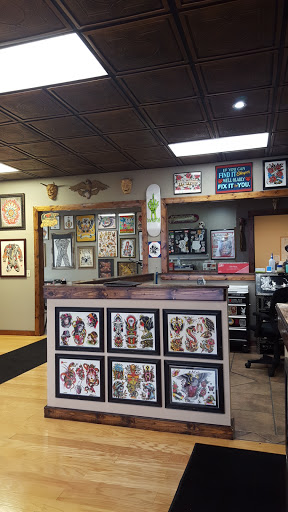 Classic Tattoo, 23900 Lorain Rd, North Olmsted, OH 44070, USA, 