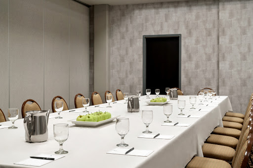 Hotel «Embassy Suites by Hilton Brunswick», reviews and photos, 500 Mall Blvd, Brunswick, GA 31525, USA