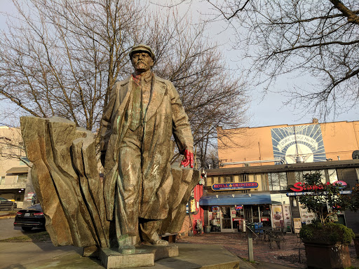 Monument «Statue of Lenin», reviews and photos, 3526 Fremont Pl N, Seattle, WA 98103, USA