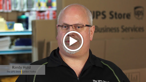 Shipping and Mailing Service «The UPS Store», reviews and photos, 8014 Olson Memorial Hwy, Golden Valley, MN 55427, USA