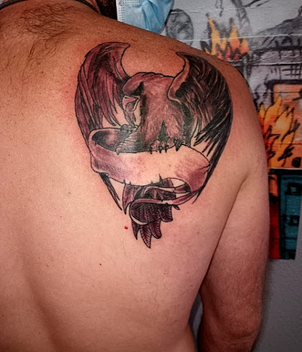 Explore boxing tattoos ideas, creative tattoo ideas in Pittsburg, available at NeonMoon Tattoo