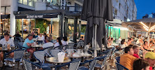 Atmosphère du Restaurant Le Bistrot du Port à Toulon - n°11