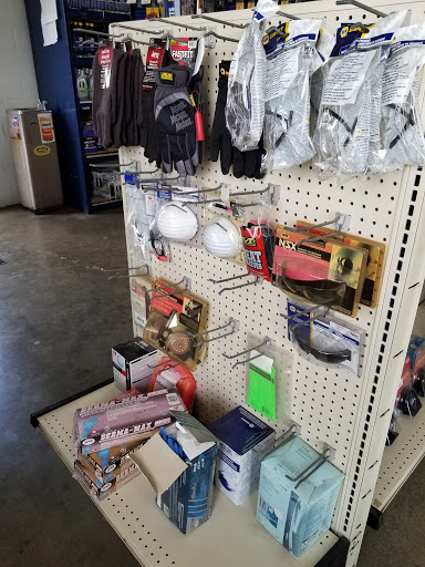 Auto Parts Store «NAPA Auto Parts - Florida Brothers Inc», reviews and photos, 412 W Lytle St, Murfreesboro, TN 37130, USA