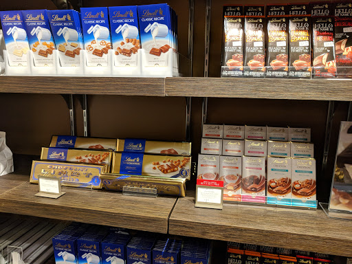 Shopping Mall «Twin Cities Premium Outlets», reviews and photos, 3965 Eagan Outlets Pkwy, Eagan, MN 55122, USA