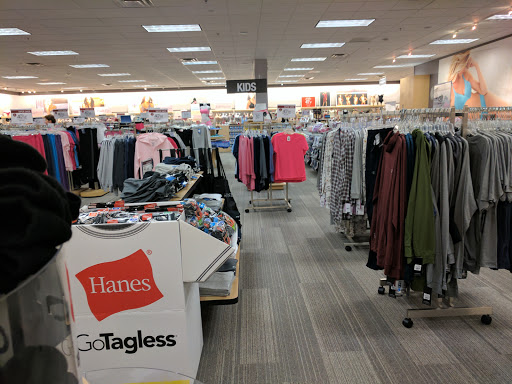 Outlet Mall «Tanger Outlet Mebane», reviews and photos, 4000 Arrowhead Blvd, Mebane, NC 27302, USA