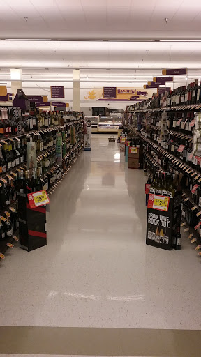 Grocery Store «Giant Food», reviews and photos, 41 Lee Hwy, Warrenton, VA 20186, USA