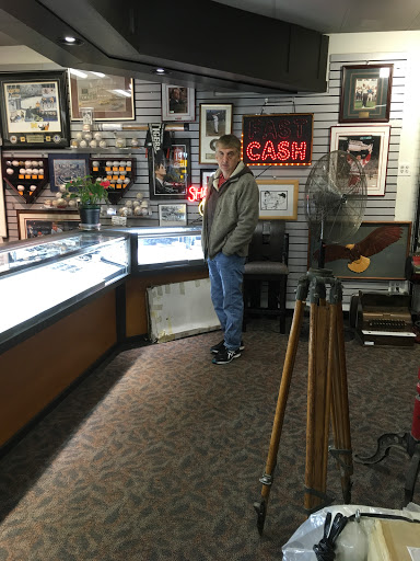 Jewelry Store «American Jewelry & Loan - Detroit», reviews and photos, 20450 Greenfield Rd, Detroit, MI 48235, USA