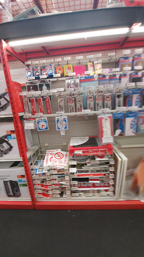 Office Supply Store «Staples», reviews and photos, 757 Gallivan Blvd, Dorchester, MA 02122, USA