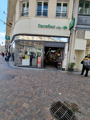 Carrefour City à Lille