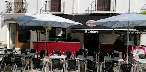 Bar-Cafetería  El Caldero  - C. Caridad, nº15, 06100 Olivenza, Badajoz, Spain