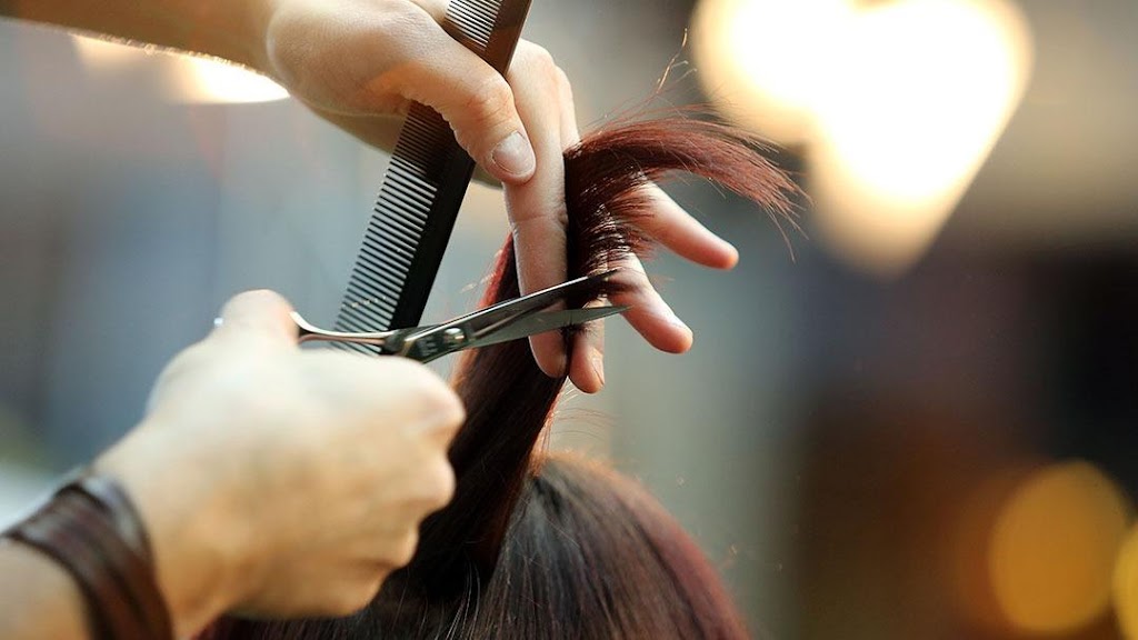 Headlines Salon 21811