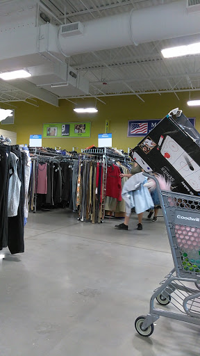 Thrift Store «Goodwill», reviews and photos