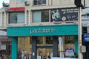 Pantaloons (Vishwavidhayay Marg, Ujjain) image