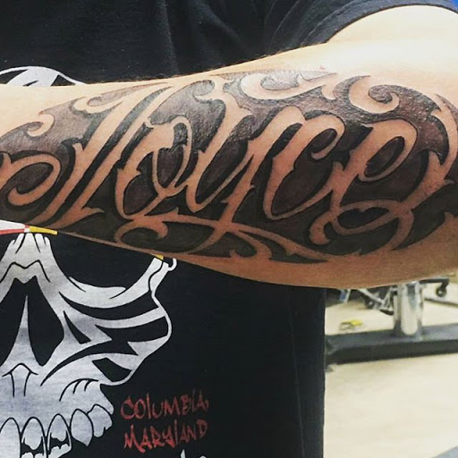 Tattoo Shop «Konkrete Jungle Kustom Tattoo», reviews and photos, 6590 Old Waterloo Rd, Elkridge, MD 21075, USA