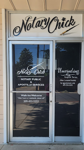 Mejor Notaría Modesto Notary Chick