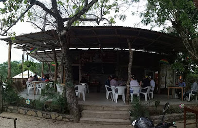 El Alambique, Restaurant-Bar - Las Pilas, 43020 Orizatlán, Hgo., Mexico