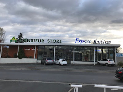 Monsieur Store Castres - Technic Baie- Fenêtres pvc- Menuiseries alu- Moustiquaires- Volets- Pergolas- Portails. à Castres