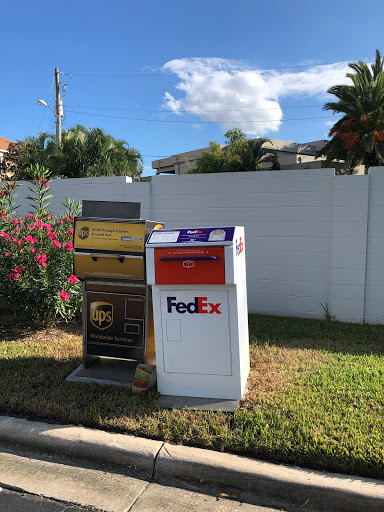 FedEx Drop Box