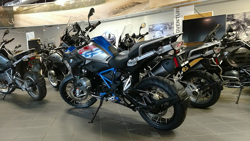 BMW Motorcycle Dealer «Max BMW Motorcycles», reviews and photos, 465 Federal Rd, Brookfield, CT 06804, USA