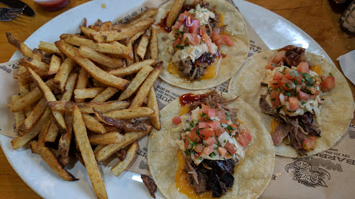 Barbecue Restaurant «Warthog BBQ Pit», reviews and photos, 11811 Pacific Ave S, Tacoma, WA 98444, USA