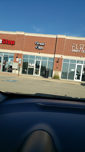 Hair Salon «Great Clips», reviews and photos, 16117 S Farrell Rd, Lockport, IL 60441, USA