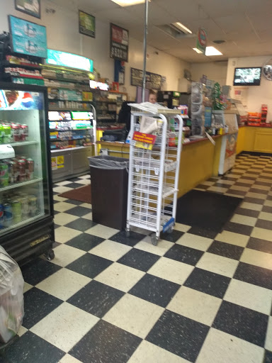 Convenience Store «Porter Zip Foods», reviews and photos, 29 Franklin St, Chesterton, IN 46304, USA
