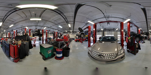 Auto Repair Shop «D&R Autoworks», reviews and photos, 1454 Old Deerfield Rd, Highland Park, IL 60035, USA