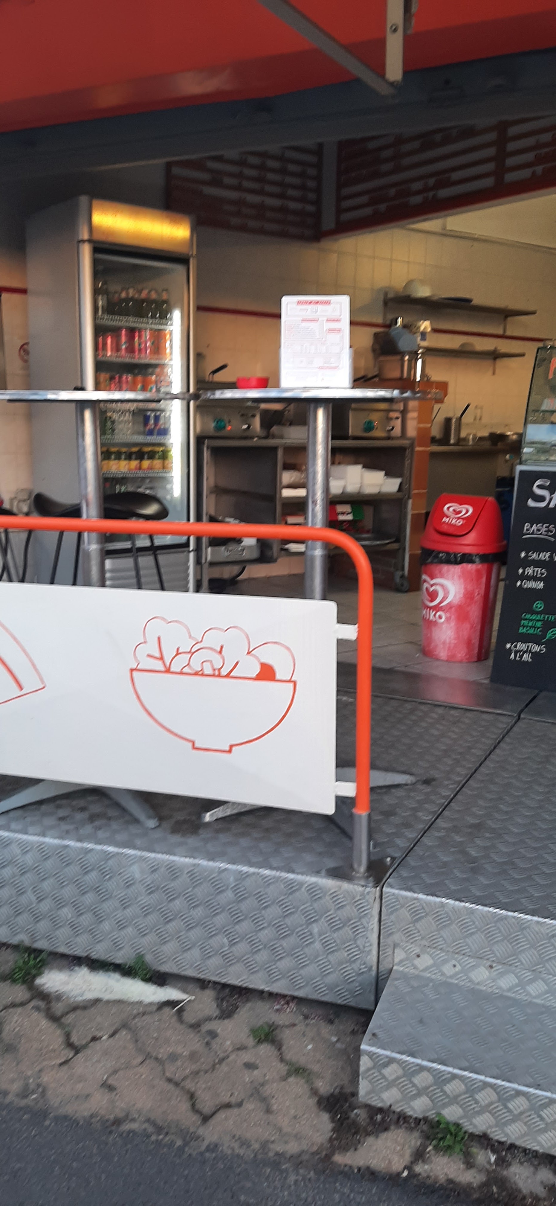 Photo n° 3 de l'avis de Marine. fait le 20/08/2022 à 19:09