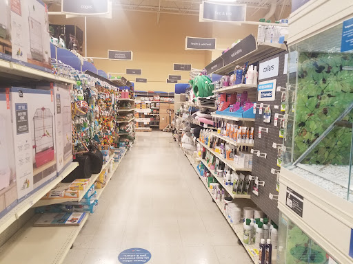 Pet Supply Store «PetSmart», reviews and photos, 3450 N Morrison Rd, Muncie, IN 47304, USA