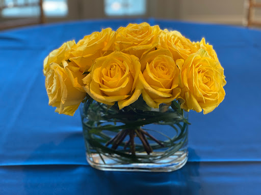 Florist «Guilford White House Florist», reviews and photos, 966 Boston Post Rd, Guilford, CT 06437, USA