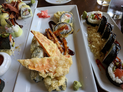 Maru Sushi & Grill
