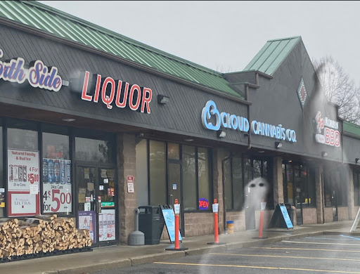 Liquor Store «North Side Liquor», reviews and photos, 1768 Plymouth Rd, Ann Arbor, MI 48105, USA