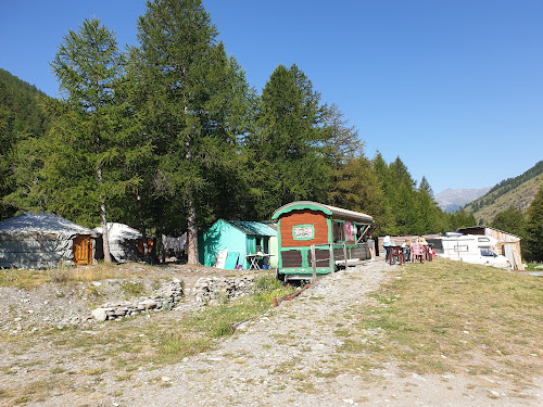 Camping des Chardonnets à Abriès-Ristolas