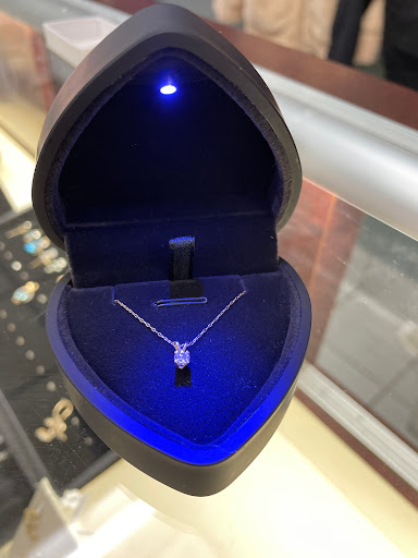 Pawn Shop «All Star Jewelry and Pawn», reviews and photos, 7949 Ogden Ave, Lyons, IL 60534, USA