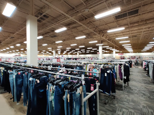 Clothing Store «Burlington Coat Factory», reviews and photos, 2920 SW Military Dr A, San Antonio, TX 78224, USA
