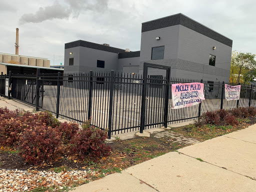 House Cleaning Service «MOLLY MAID of East Metro Milwaukee», reviews and photos, 1670 S 11th St, Milwaukee, WI 53204, USA