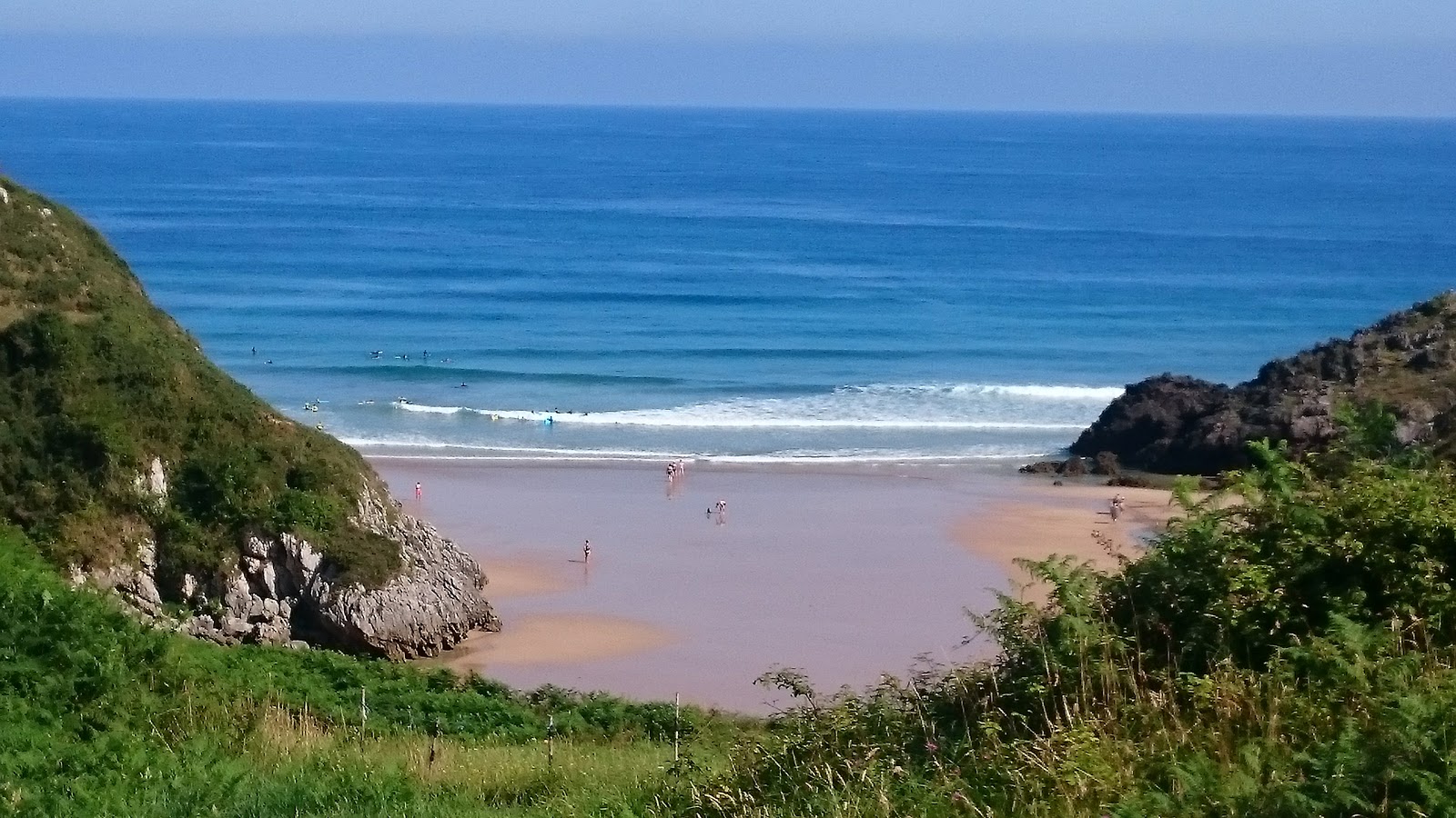 Playa de Almenada的照片 具有非常干净级别的清洁度