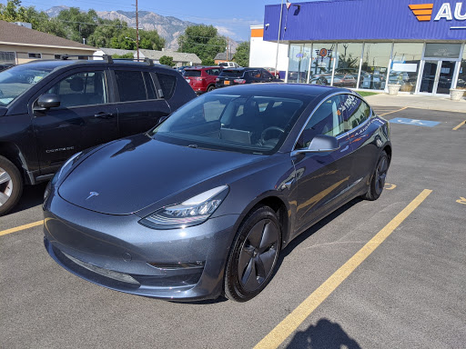 Auto Body Shop «Ken Garff Body & Glass Downtown», reviews and photos, 20 900 S, Salt Lake City, UT 84111, USA