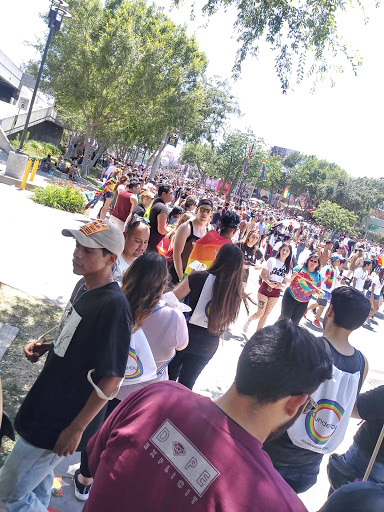 Car Wash «Santa Palm Car Wash», reviews and photos, 8787 Santa Monica Blvd # A, Los Angeles, CA 90069, USA