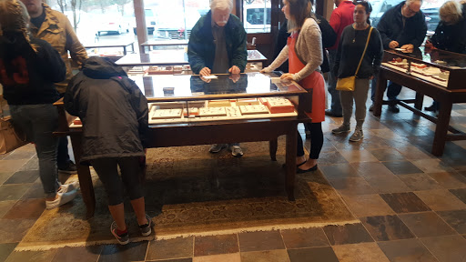 Jewelry Store «James Avery Jewelry», reviews and photos, 190 E Stacy Rd #510, Allen, TX 75002, USA